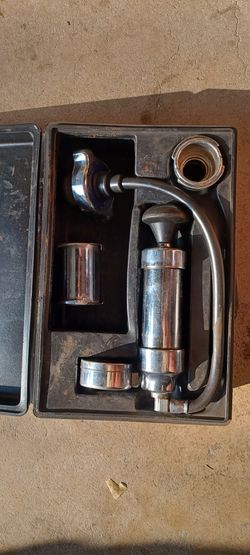 Cooling System Pressure Test Kit