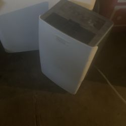 Hisense Dehumidifier 