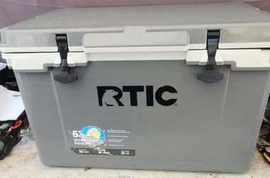 RTIC Ultra-Light 52 Qt Hard-Sided Ice Chest Cooler, Fits 76 Cans, Grey