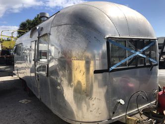 Rare vintage airstream travel trailer '58 with title