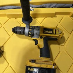 DEWALT