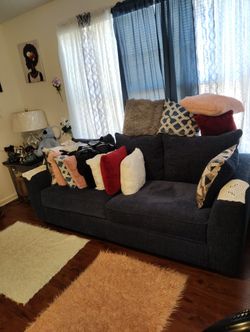  BLUE JEAN LARGE LOVE SEAT COMES WITH  A LOVE SEAT