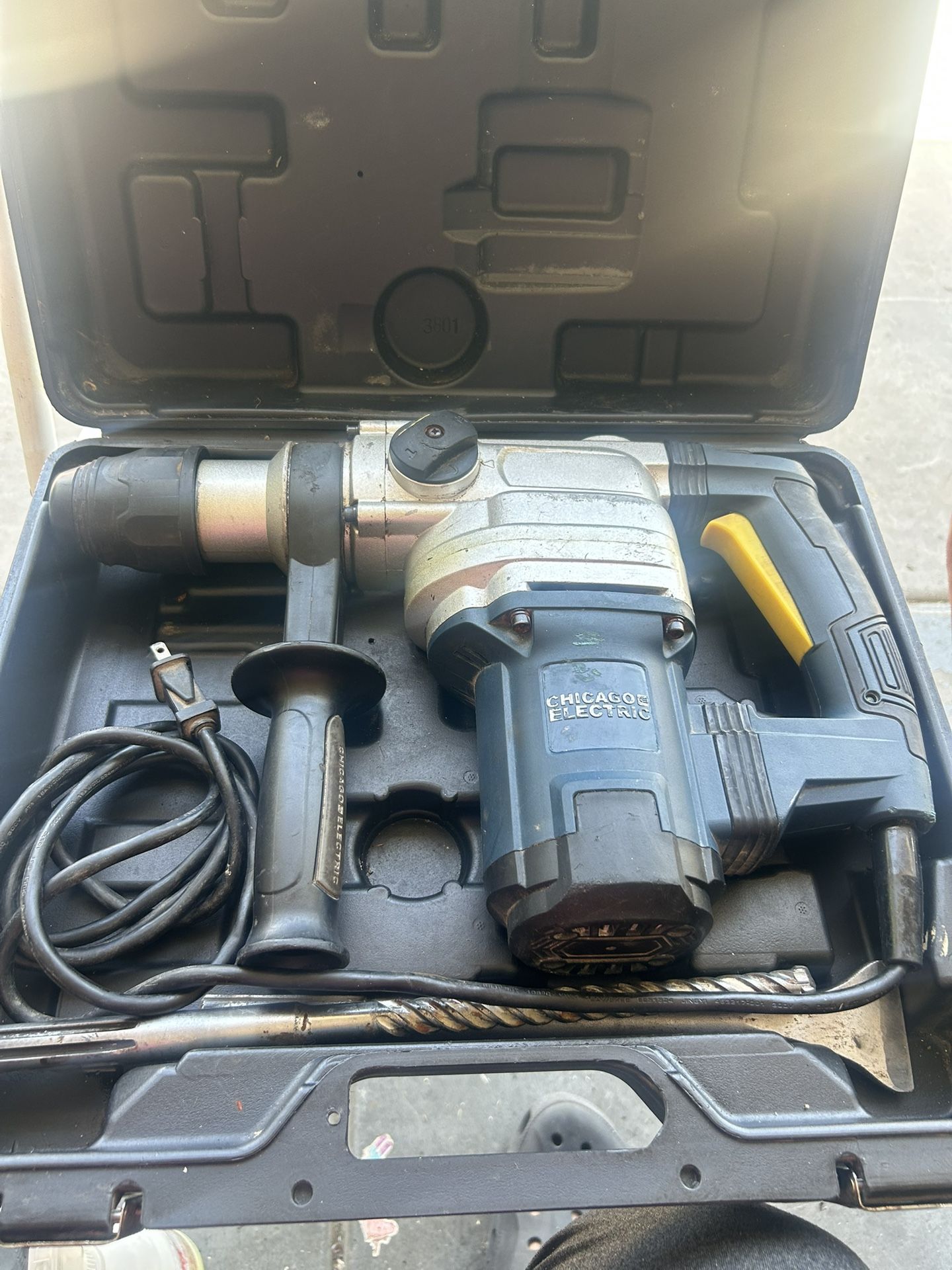 Chicago Electric Rotary Hammer
