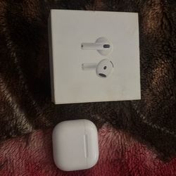 AirPods 4