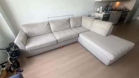 City Furniture Sectional
