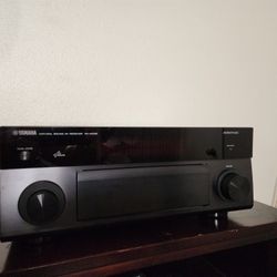 Yamaha Aventage RX-A1030 High-end Receiver 7.2+2ch. Bluetooth. WiFi. Like New 