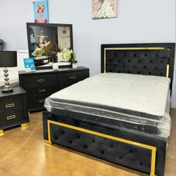 Black /Gold Panel Upholstered Bedroom Set/Dresser,Mirror,NightStand,bed//Queen,King Size Available//Mattress Sold Separately/Delivery Available 