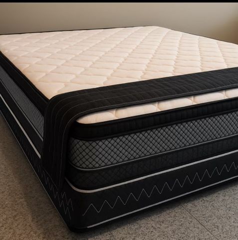King size Pillowtop mattress set 