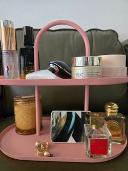 Tiered vanity organizer