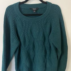 Vera Wang Crewneck Sweater