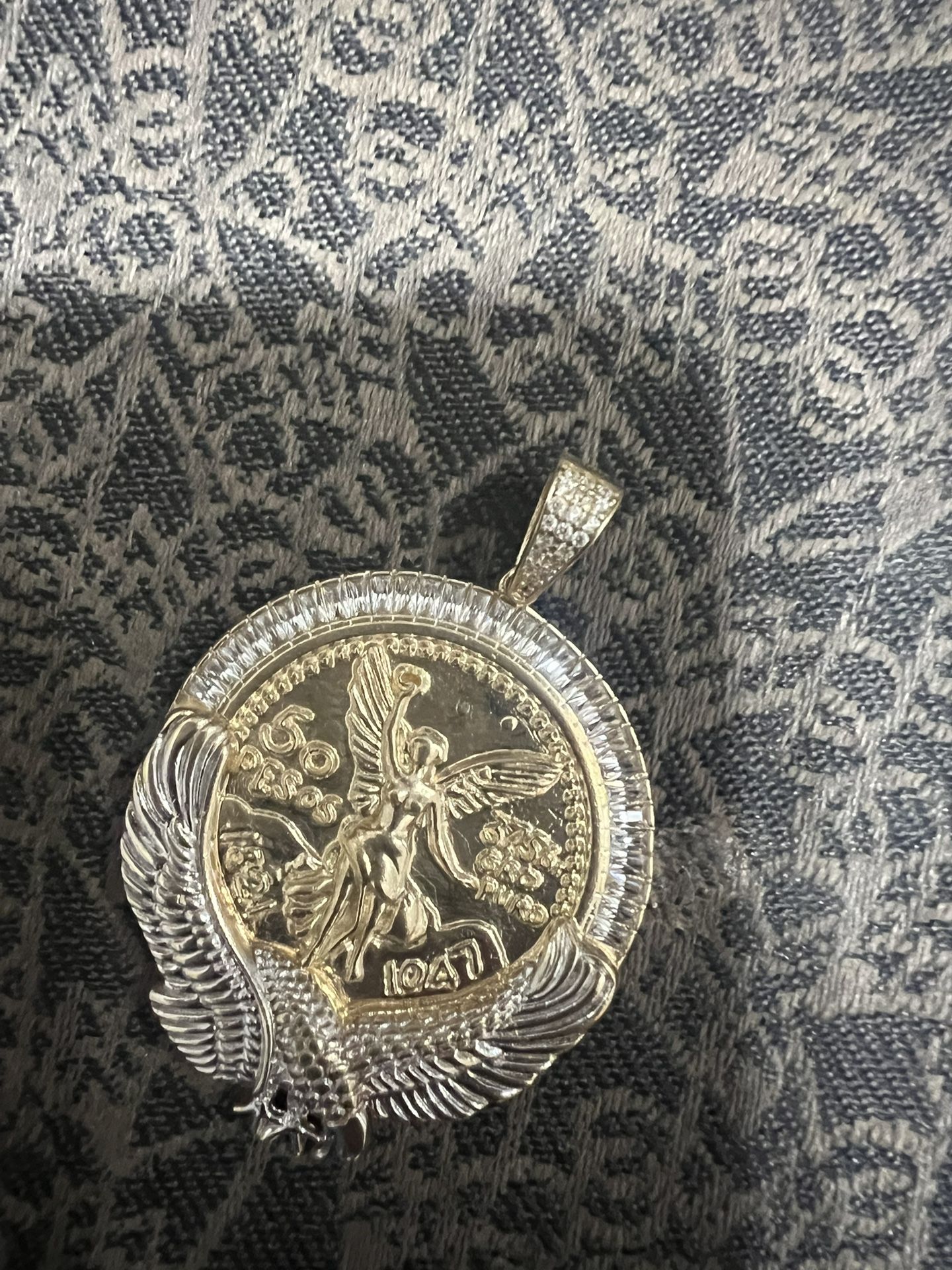 10k Cuban Link Chain With Pendant