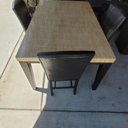 Dining table with chairs 
