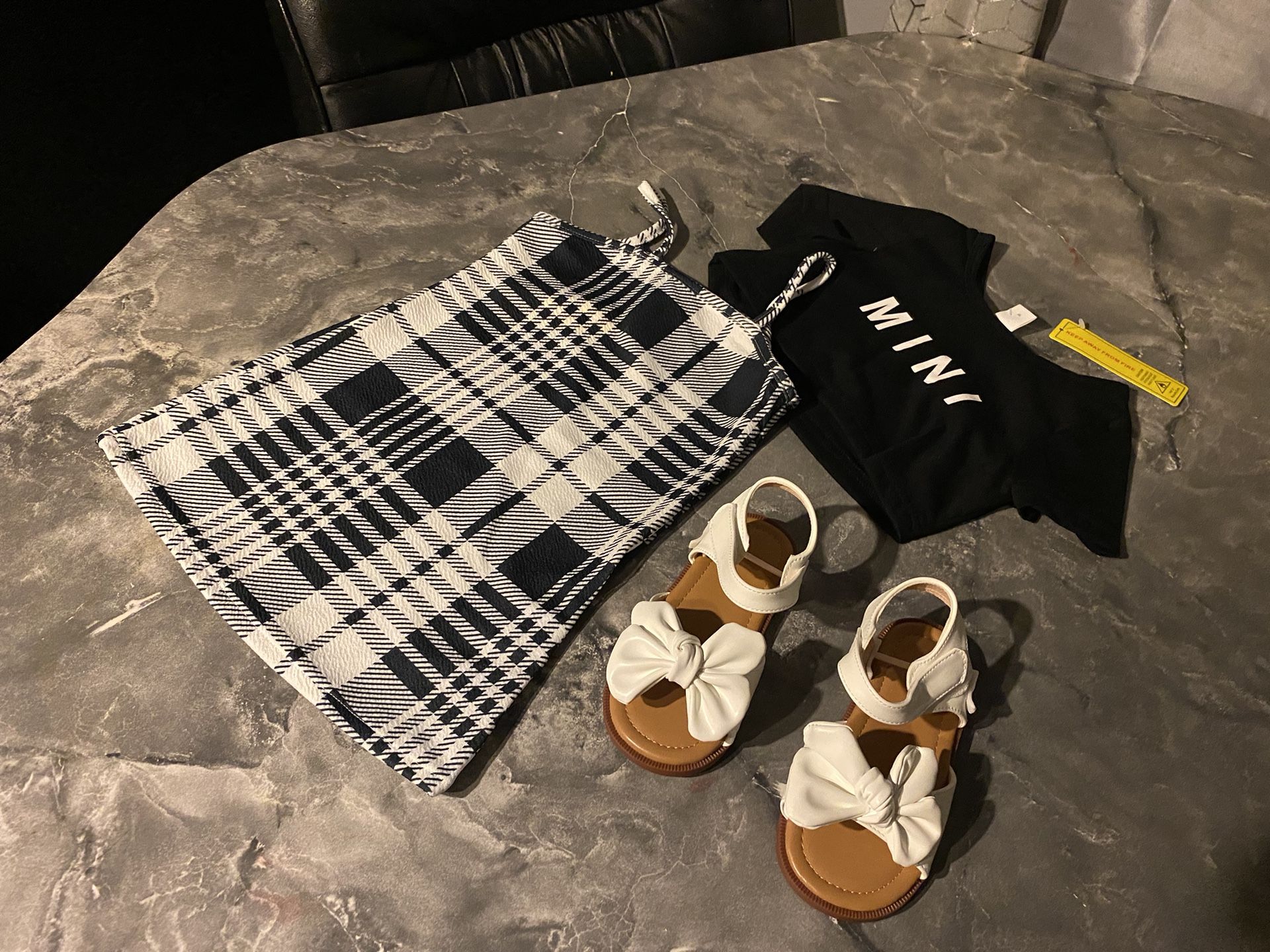 18 To 24 Months 2 Piece With Cute Bow Shoes