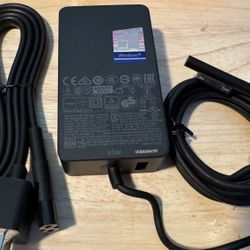 Microsoft Surface Pro 65W Power Supply
