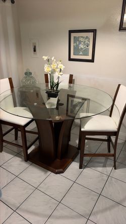 Round Glass Dining Table
