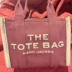 MARC JACOBS TOTE
