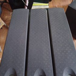 KLIPSCH 5.1 SPEAKERS AND 400 WATTS SUNFIRE DUAL SUBWOOFER $800 FINAL PRICE SEE 👀 ALL PICTURES 