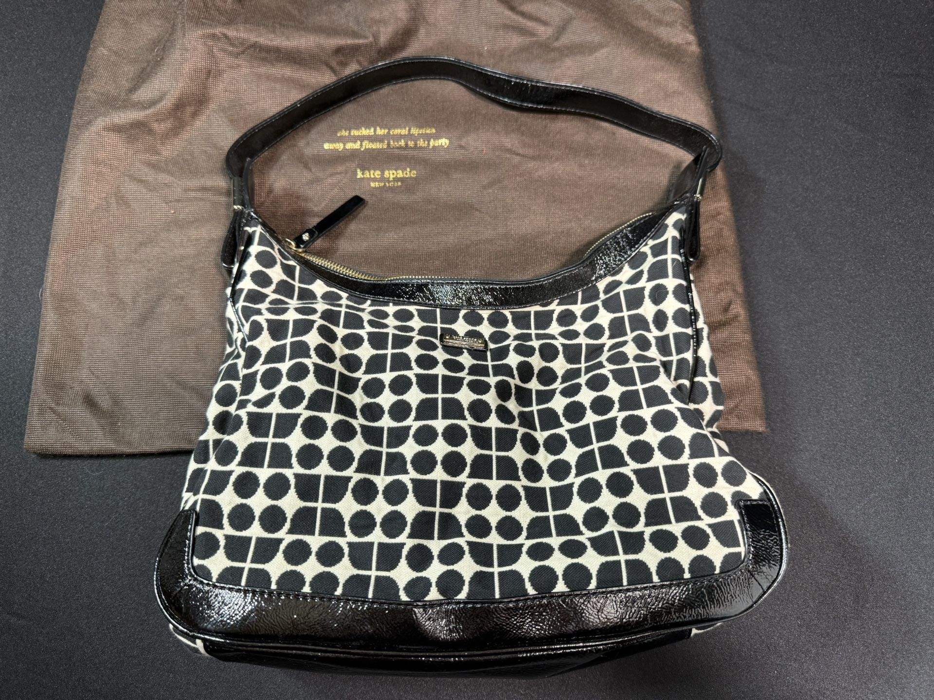 Kate Spade Classic Noel Serena shoulder bag black ivory logo print Red Lining