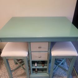 Dinning/Kitchen Table 