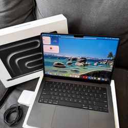 M4 PRO MACBOOK PRO 14” – LIKE NEW – 24GB/512GB – BOX + CHARGER