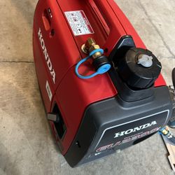 Tri-fuel EU2200i Honda Generator With Propane And Natural gas Kit.  