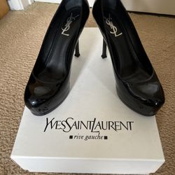 Yves Saint Laurent Heels In Black. Size 8 US