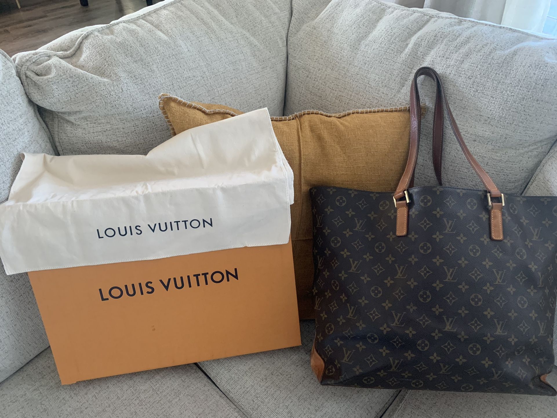Louis Vuitton Cabas Alto