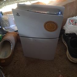 Selling Ps5 For Parts, Motherboard Fried.