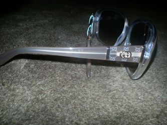 GUCCI GLASSES