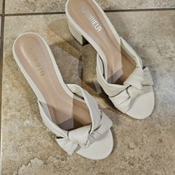 7.5 Chunky Heeled Sandals 