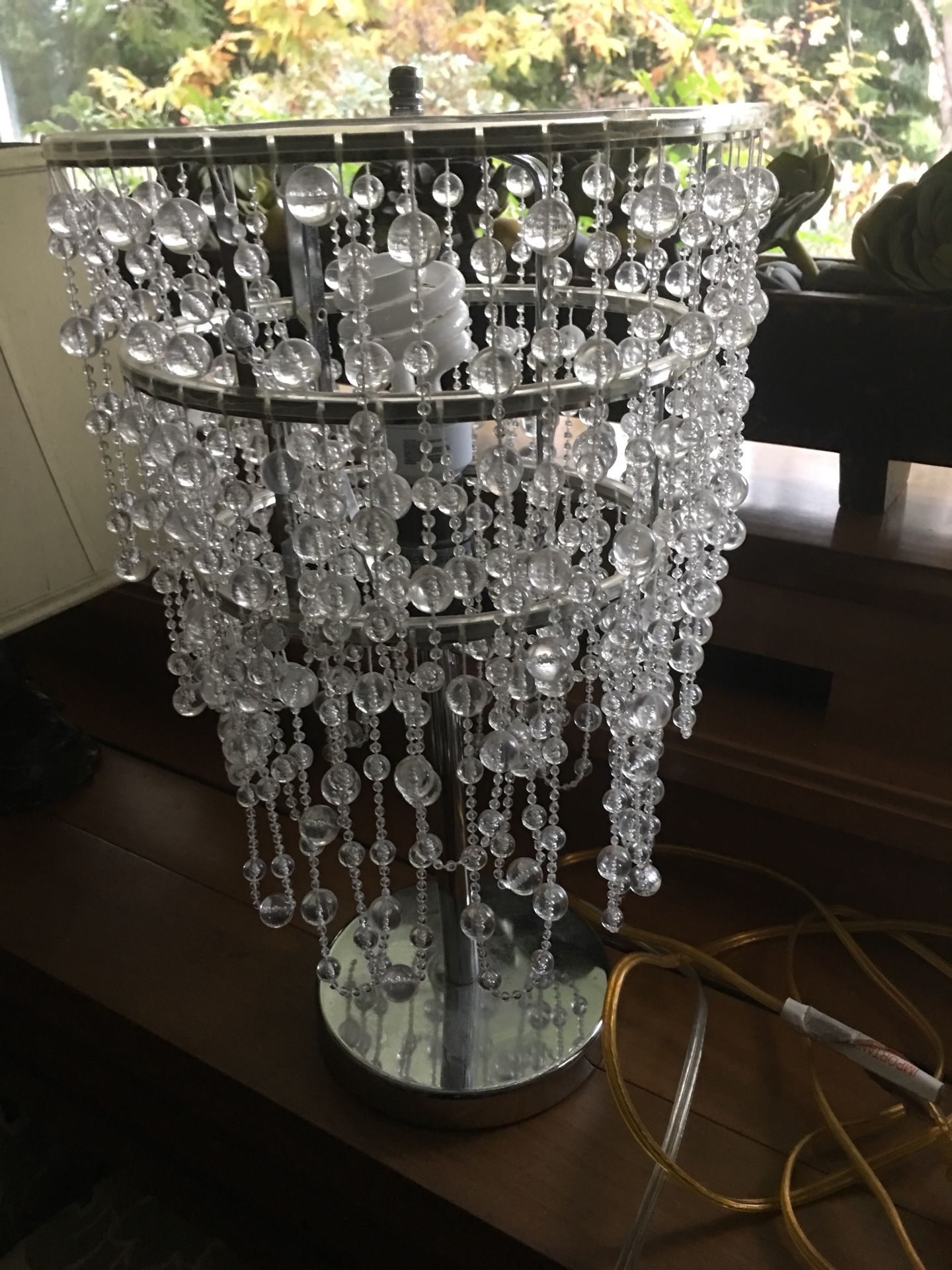 Cute chandelier table lamp
