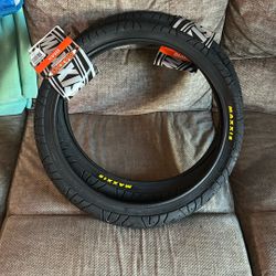 20 Inch Maxxis Hookworms