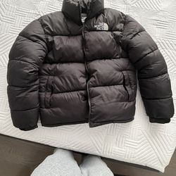North Face 700 Puffer Size m Check Description