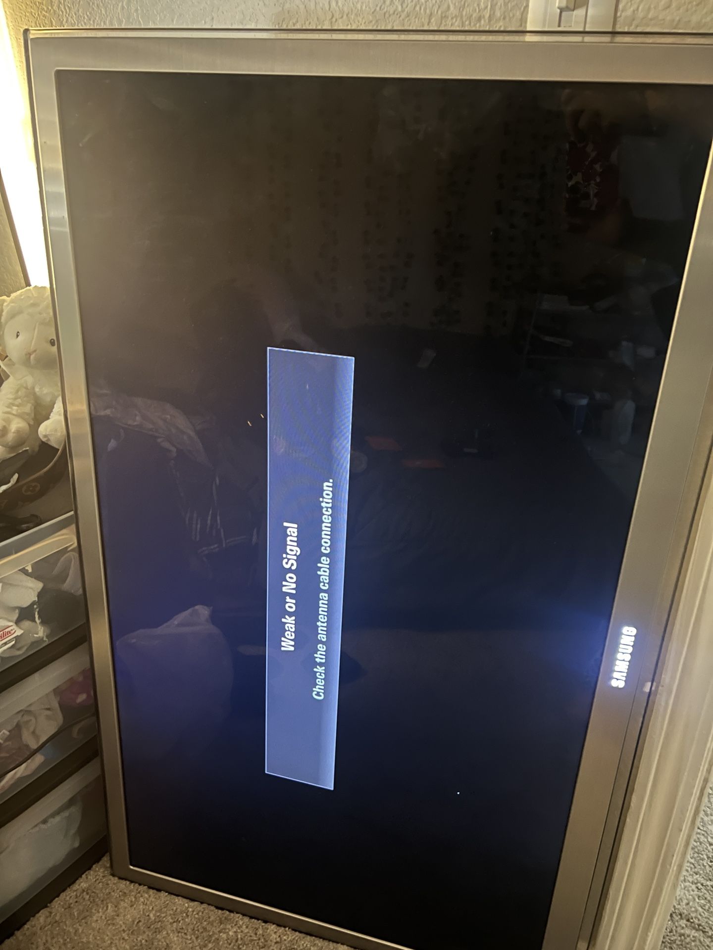 45” Samsung TV