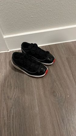 Jordan 11s