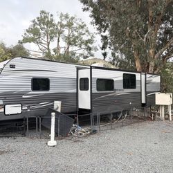 2019 Prime Time Avenger 34 Feet Travel Trailer