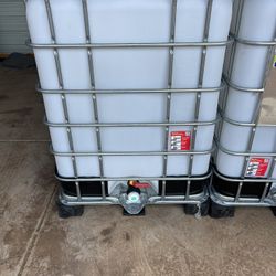330 Gallon Water Totes Food Grade 