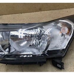 CHVY CRUZE TAIL LIGHTS & HEADLIGHT PASSENGER& DRIVER SIDE 