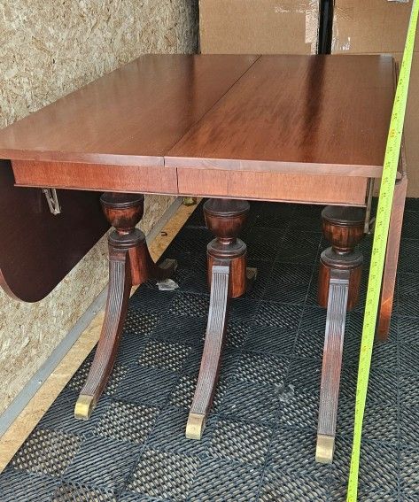 Vintage Duncan Phyfe Regency Style Mahogany Drop Leaf Pembroke Dining Table/Chairs & Sideboard