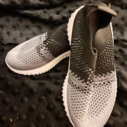 Black & Gray Slip On Sneakers