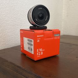 Sony 16mm F2.8 Wide Angle
