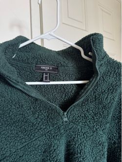 FOREVER 21 Sweater