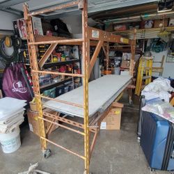 Rolling scaffold