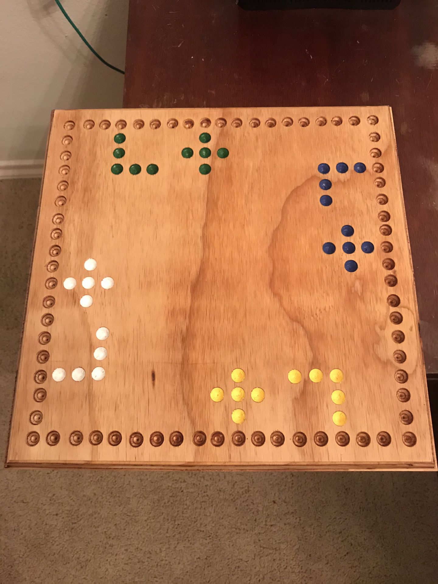 Pegs and jokers Gameboard w/glass marbles