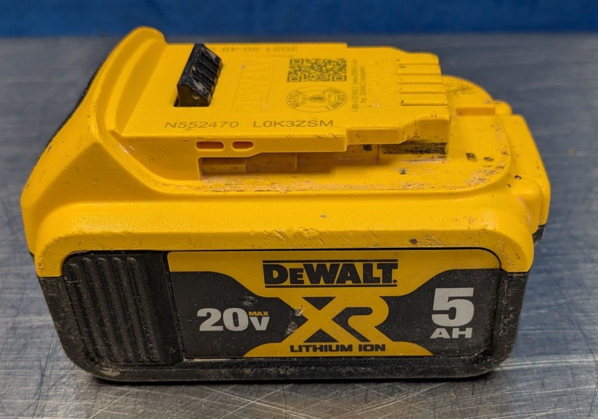DeWalt Battery DCB205