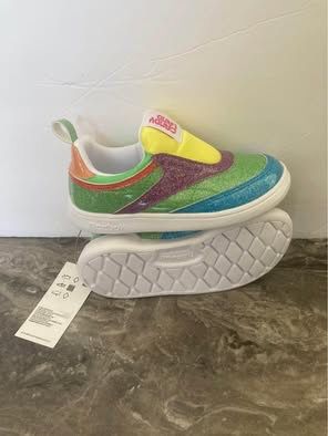 Néw without box Kids Kids Sz 9 Candy Land Reeboks