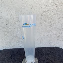 Vintage Sea World Souvenir Plastic Cup.