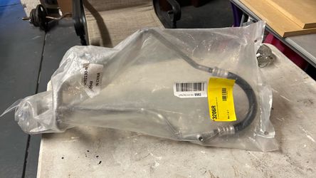 Metal Automotive Bracket with Hose Assembly