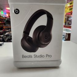 Beats Studio Pro Headphones 