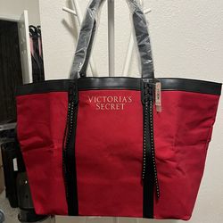 NWT Victorias Secret Limited Edition Red Large Shoulder Bag